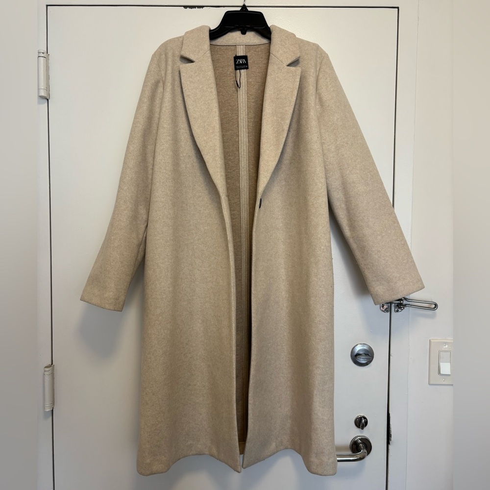 Zara Cream Textured Coat - NWOT, offers welcome!